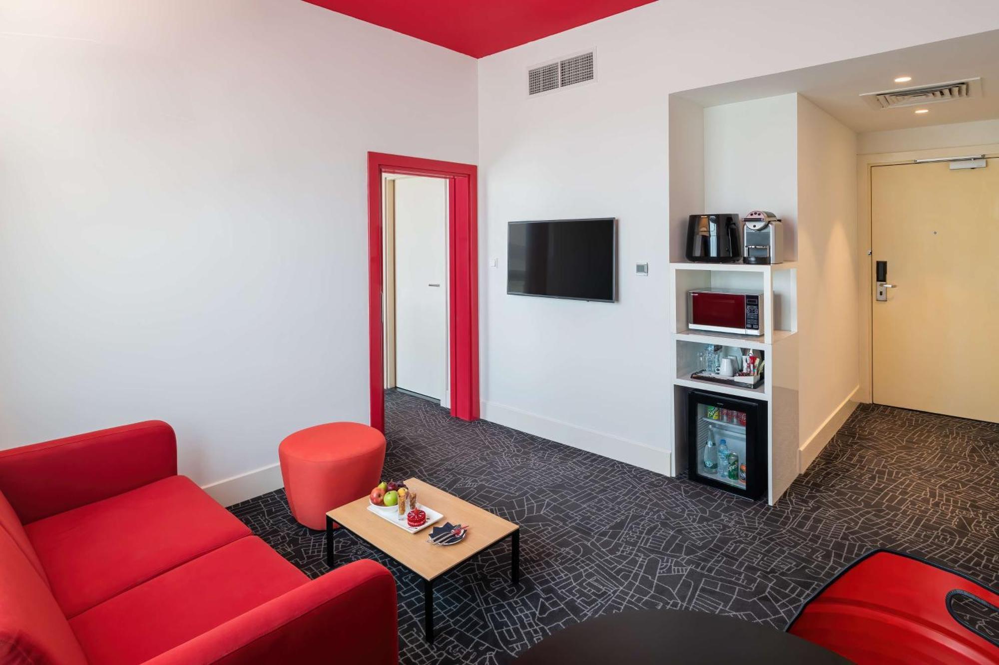 One-Bedroom Suite